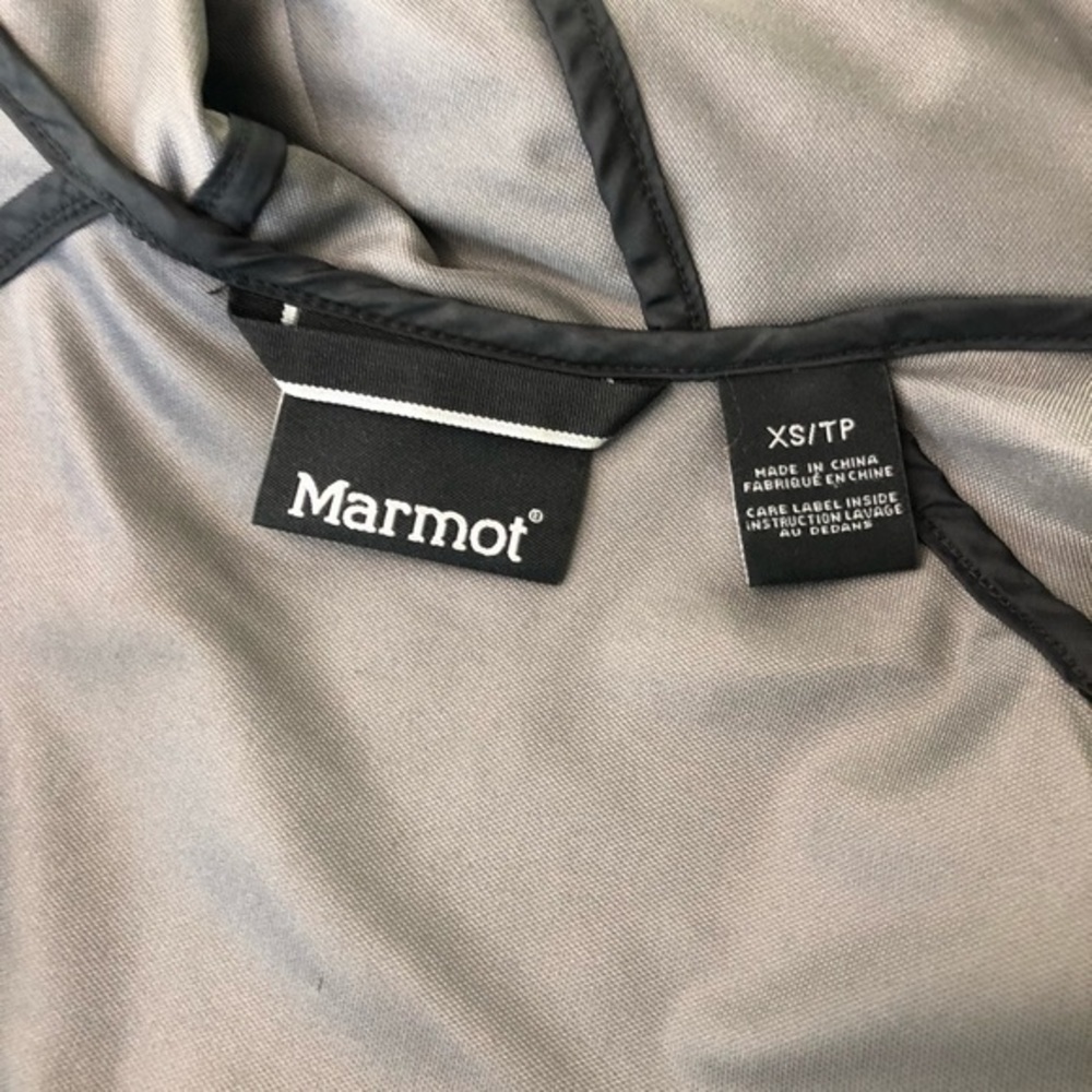 MARMOT women's black windbreaker jacket size XS - Picture 6 of 8